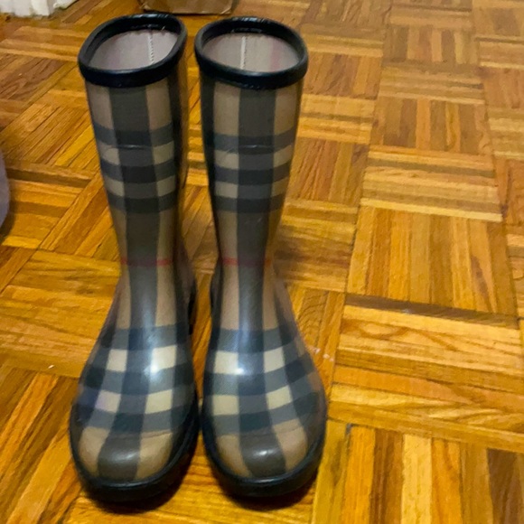 Burberry | Shoes | Burberry Rain Boots 